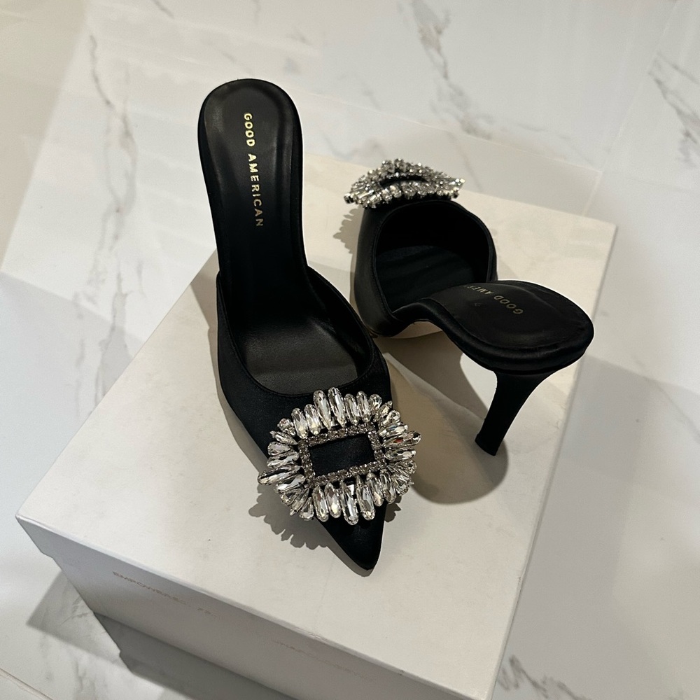 COPY - Brand new Good American Cinderella shoes sz 7